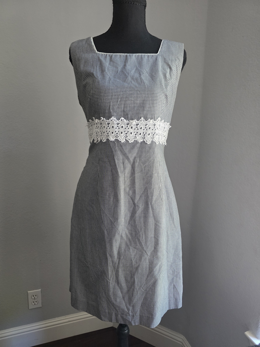 Vintage Y2K Gingham Square Neck Lace Waist Sundress Size 12